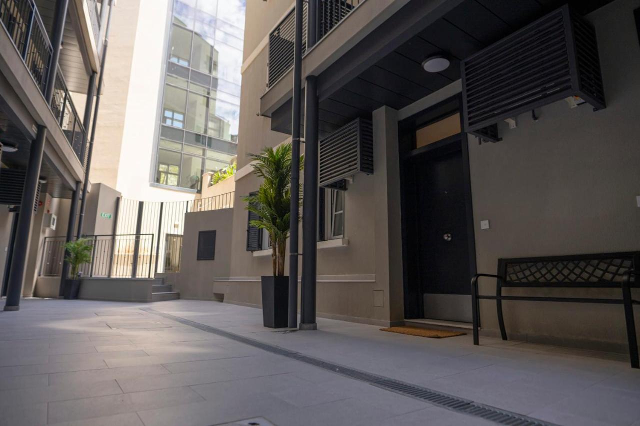 Sylvain Suites-Hosted By Sweetstay Gibilterra Esterno foto
